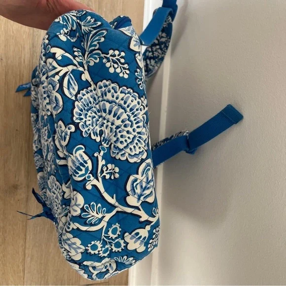 Vera Bradley Blue Paisley Backpack White School Adult Teen College Laptop Pocket - Picture 3 of 14